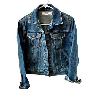 Zara dark blue wash denim jean jacket size S